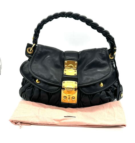 Bolsos de mano Miu miu Negro de en Cuero 